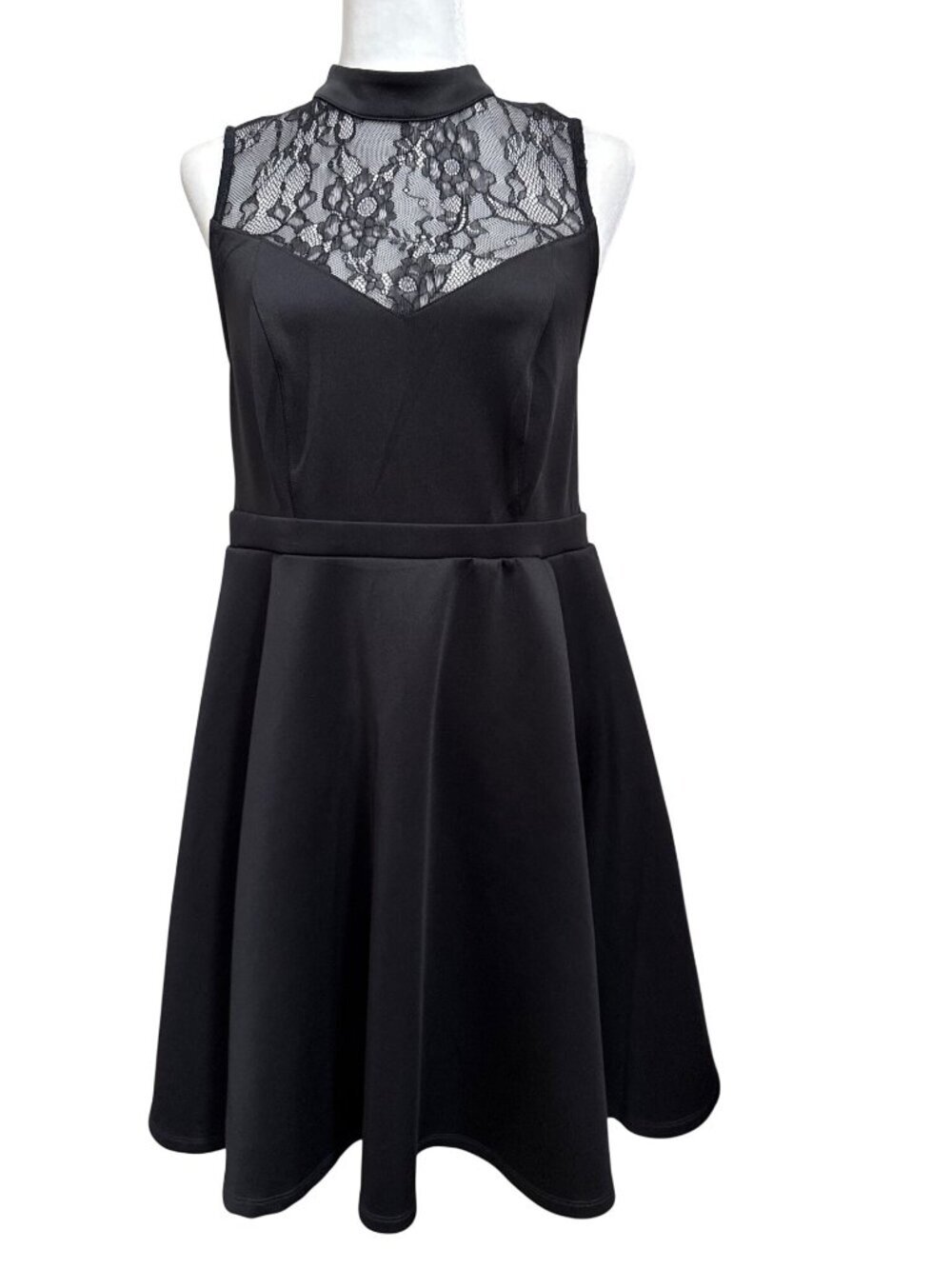 Black Skater Scuba Knit Body Mock Neck Lace Dress w/ Pockets M/L (10) 00 NEW